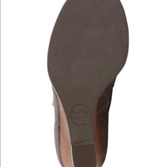 Lucky Brand Storm Yabba Leather Wedge Bootie - Picture 5 of 5